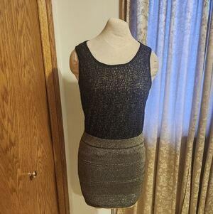 Black and Gold Sleeveless Skirt & Blouse Junior Sz